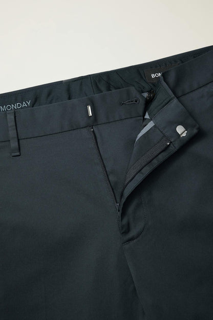 Weekday Warrior Dress Pants