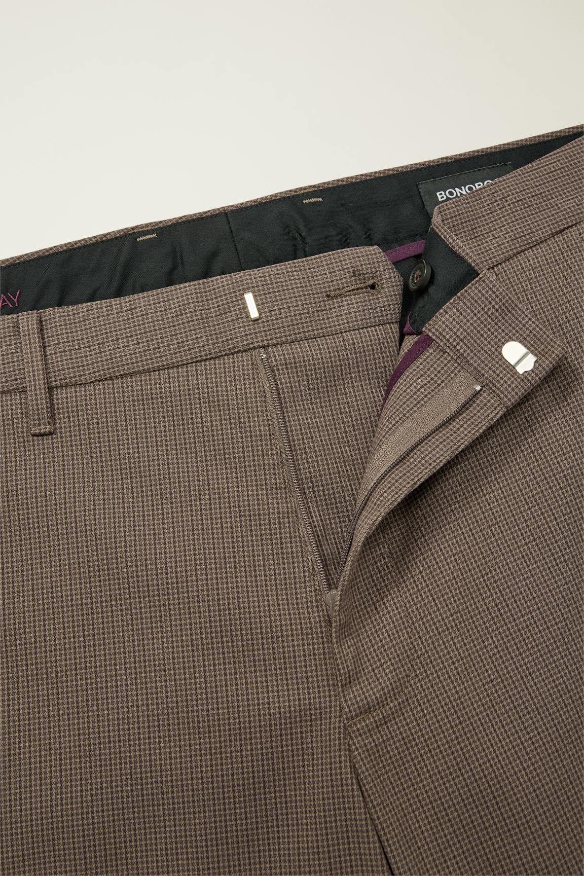 Weekday Warrior Dress Pants