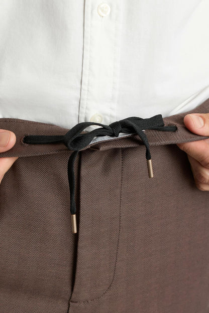 The Off Duty Pant