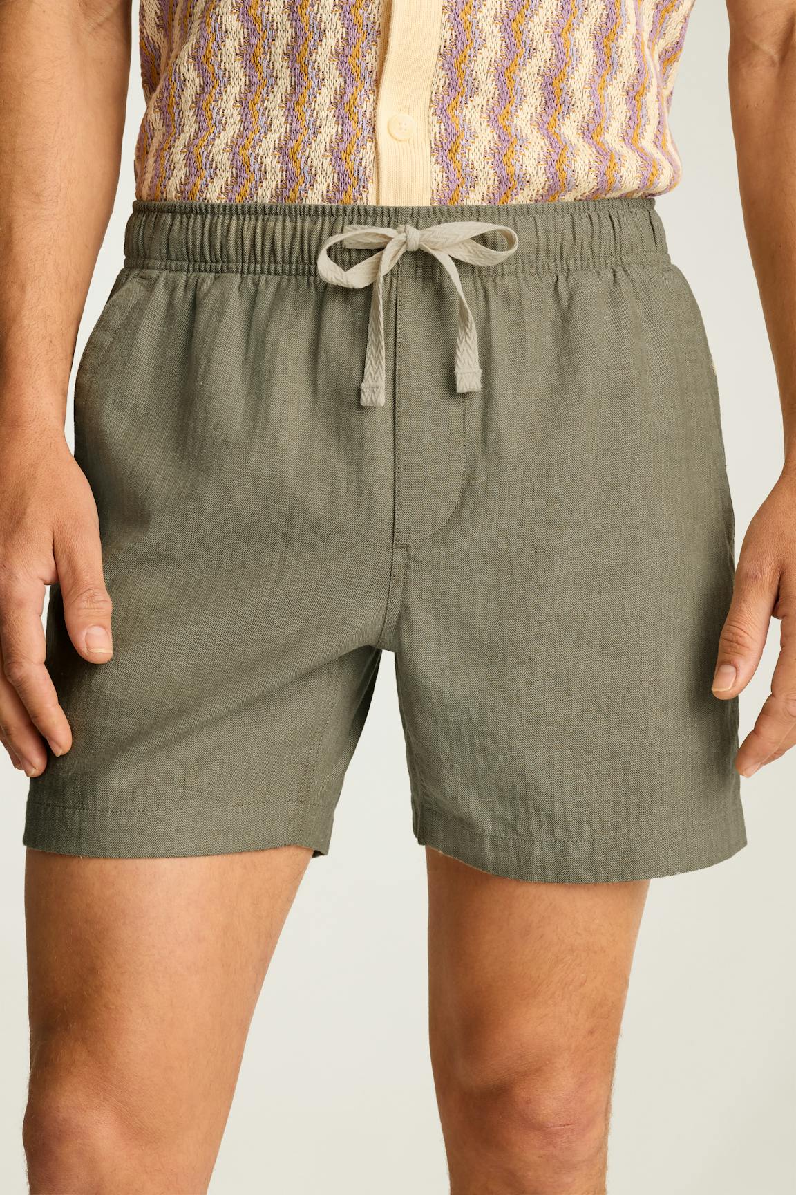 Nomad Short