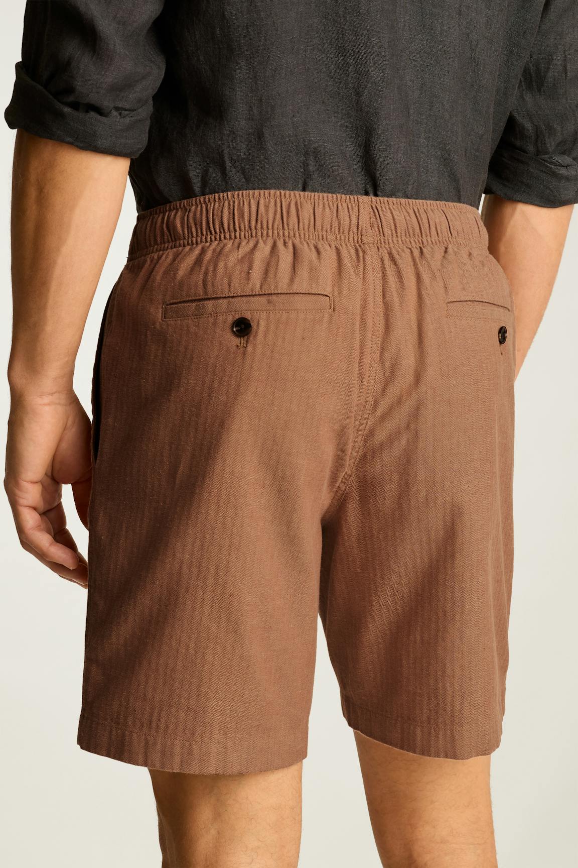 Nomad Short